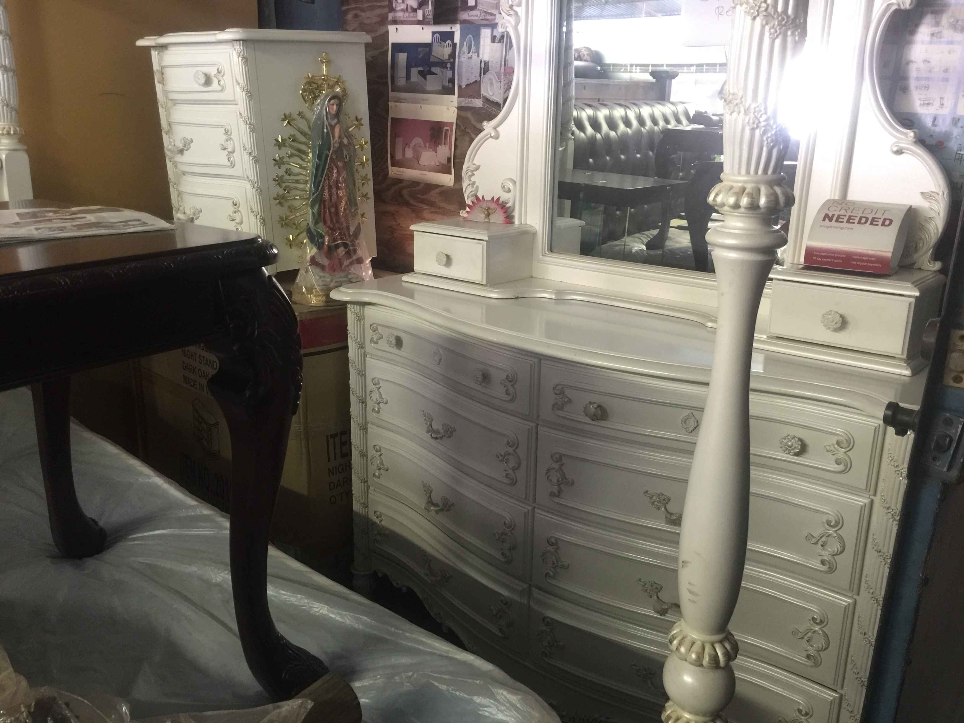 Padilla's Furniture Padilla's furniture store in Fresno